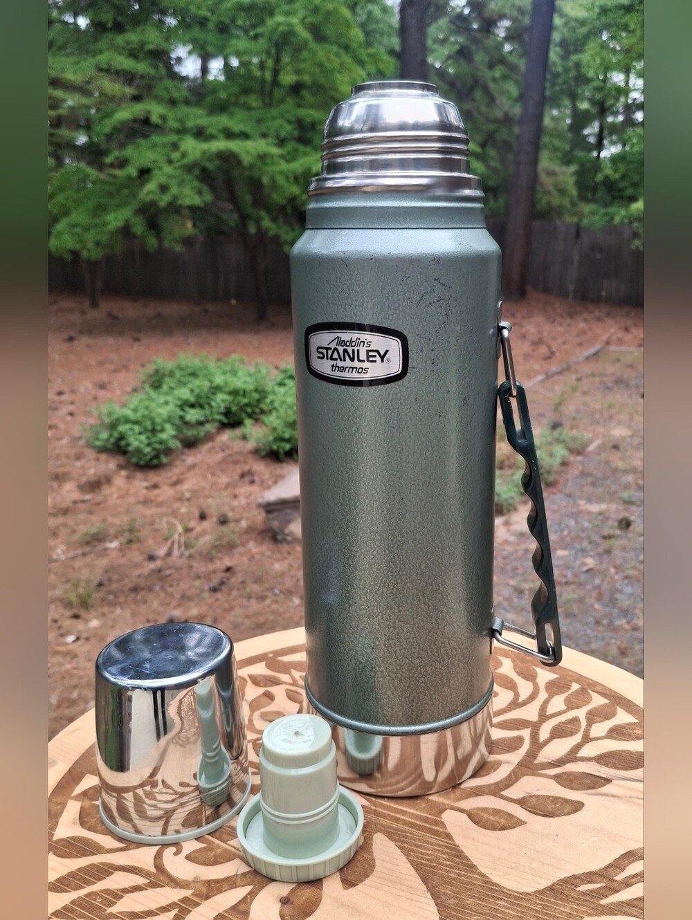 VTG 1983 Aladdin Stanley 1 Quart Vacuum Thermos Hammertone Green A-944CH